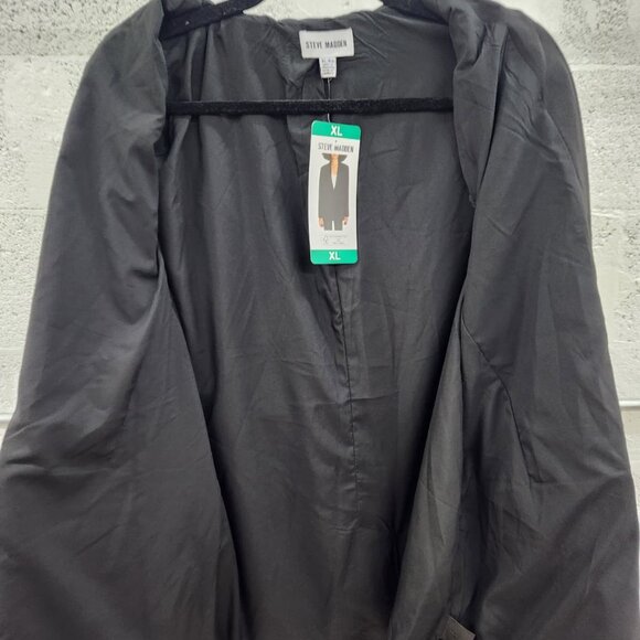 NWT Universal Thread Faux Fur Toggle Jacket in Black – Size XL - Picture 11 of 14